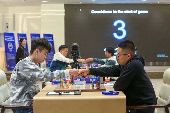 国产精品欧美亚洲